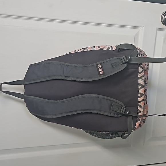 TRANS by Jansport TM60 Supermax Laptop -  Gray, Coral & White Geometric Backpack main image 15